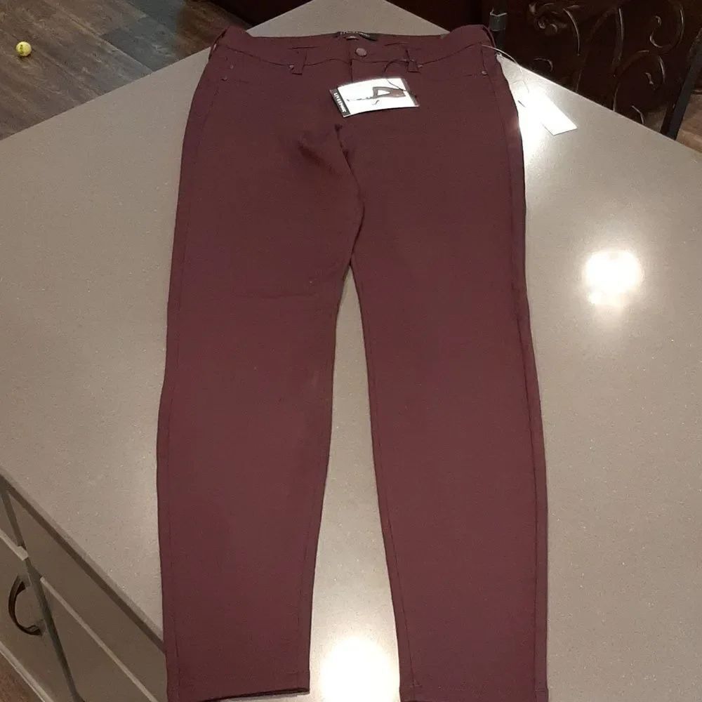 Liverpool Jacqueline Dark Purple Legging Skinny Pants